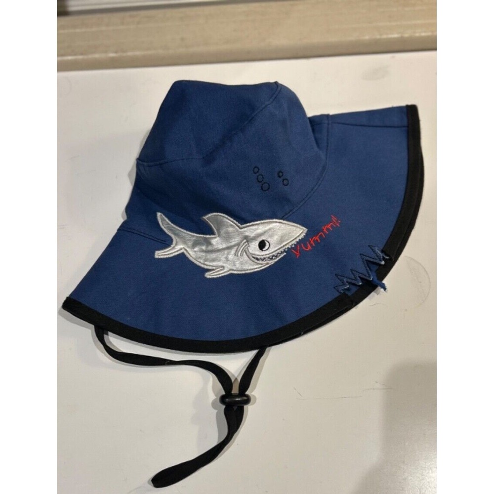 Wallaroo Hat Company Shark Hat - kids lids 2-5 years 52cm Great condition!!